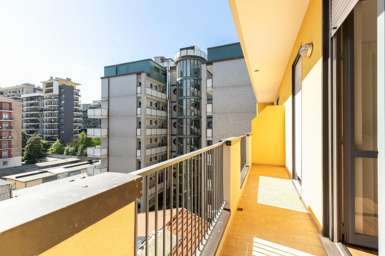 Appartamento Alessia'S Flat - Affori Milano Esterno foto