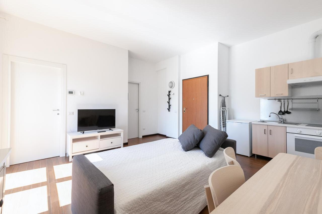 Appartamento Alessia'S Flat - Affori Milano Esterno foto