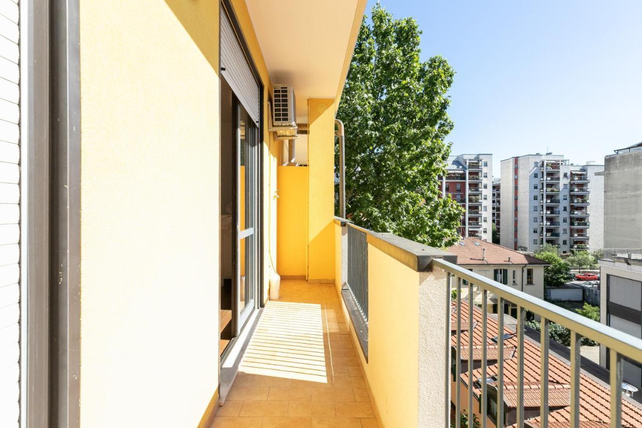 Appartamento Alessia'S Flat - Affori Milano Esterno foto